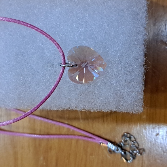 Morning Berry Crystal Heart Necklace - Picture 5 of 6